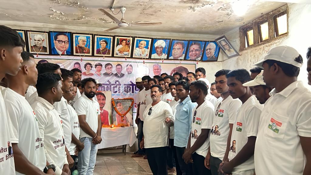 कांग्रेस भवन में दी गई महेश सागर को श्रद्धांजलि