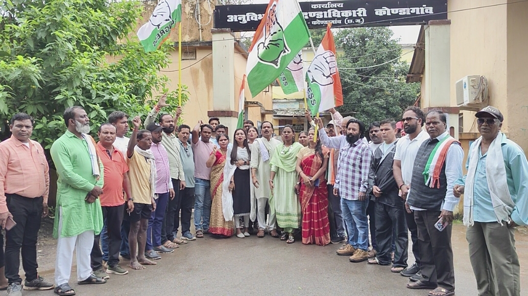 मोदी सरकार यात्री रेल व रेल सुविधाओं को बंद करने का षड़यंत्र कर रहा-झुमुकलाल दिवान