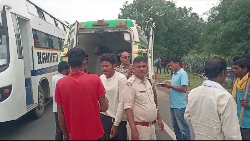 तेज रफ्तार  वाहन ने मारी टक्कर दो मवेसी की मौत, तीन ग्रामीण घायल