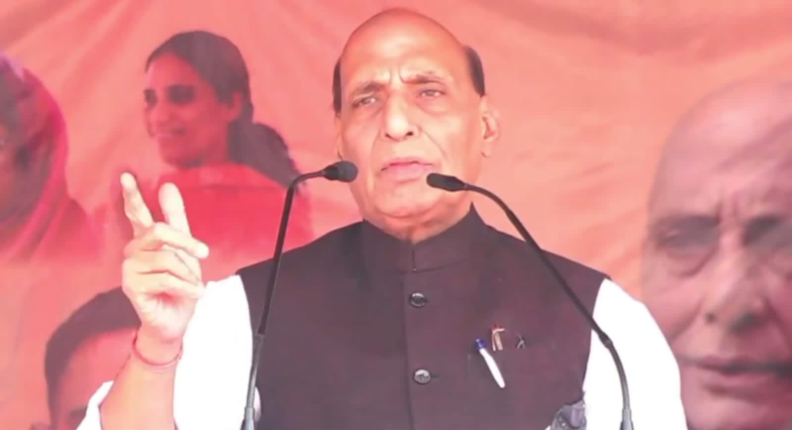 <em>कांग्रेस जैसी भूखी-भ्रष्ट सरकार देश के राजनीतिक इतिहास में कभी नहीं देखी - राजनाथ सिंह</em>