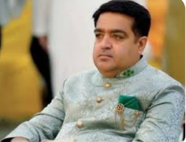 प्रदेश कांग्रेस अल्पसंख्यक अध्यक्ष अमीन मेमन को हटाने की मांग को लेकर हजारों कार्यकर्ता पहुंचे राजीव भवन..