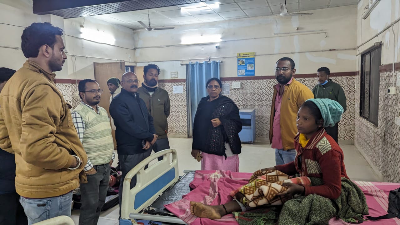 देर रात औचक निरीक्षण में पहुंची जिला अस्पताल  विधायक लता उसेंडी...