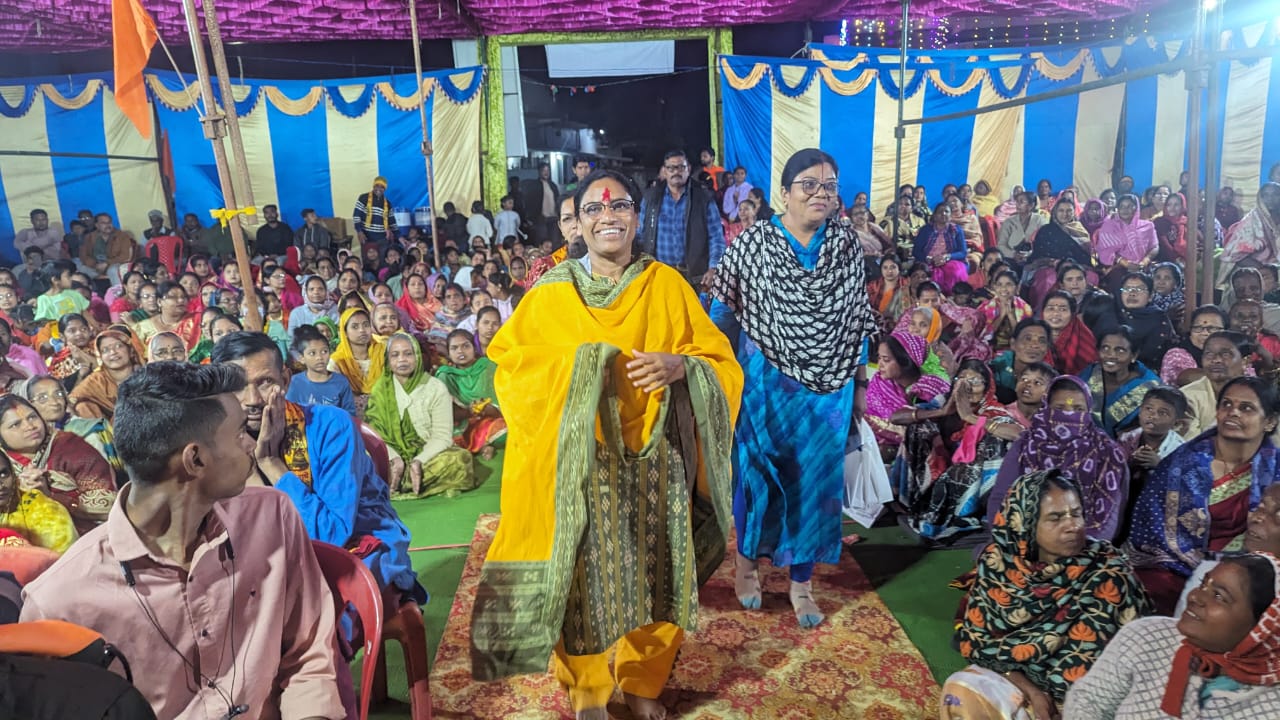 भेलवापदर वार्ड में आयोजित श्रीमद् भागवत ज्ञान सप्ताह में शामिल हुई विधायक लता उसेंडी