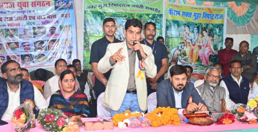 रामायण के सभी पात्र निःस्वार्थ कार्यों से हम सभी को प्रेरणा लेना चाहिए-मंत्री  टंकराम वर्मा....