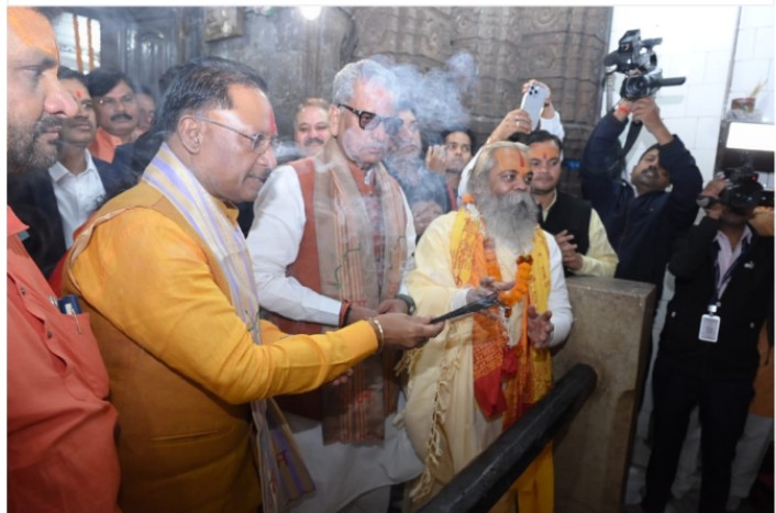 रामलला प्राण प्रतिष्ठा के अवसर पर मुख्यमंत्री ने शिवरीनारायण स्थित भगवान नर नारायण मंदिर में किया दर्शन...