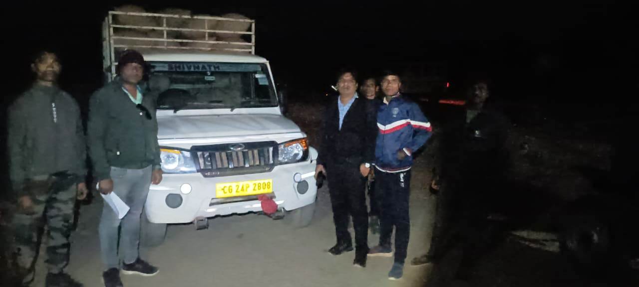 ओड़िसा से लाए जा रहे 60 कट्टा अवैध धान को मिरमिण्डा में किया जप्त