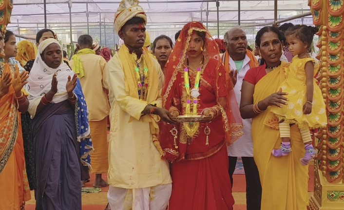 सामूहिक विवाह कार्यक्रम में परिणय सूत्र में बंधे 120 जोड़े