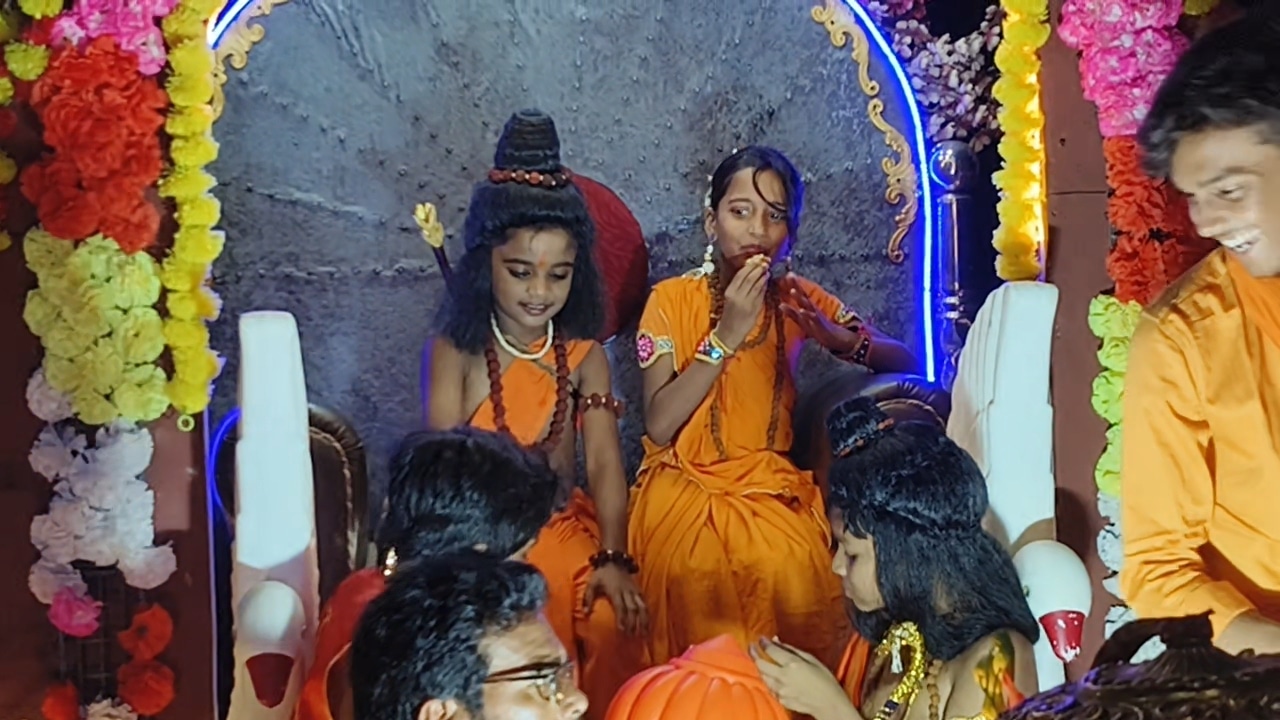 रामनवमी में भगवान श्री राम की निकली भव्य झांकी...