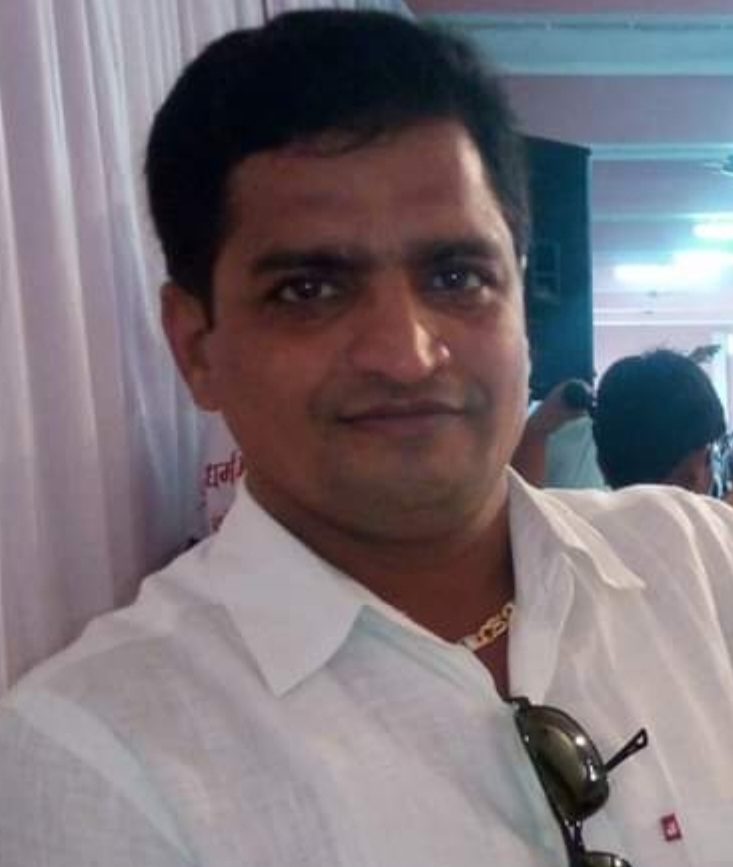 अज्ञात कारणों के चलते व्यापारी ने लगाई आग हुई मौत....