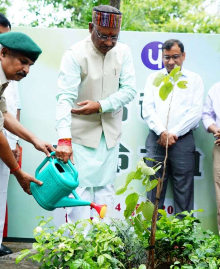 मुख्यमंत्री ने किया ‘एक पेड़ मां के नाम‘ अभियान का शुभारंभ...