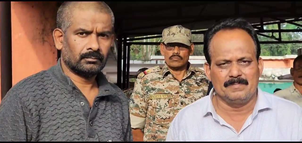 सोलर लाइट फर्जीवाड़ी में कांग्रेस नेता सहित दो अन्य के खिलाफ हुई एफ आई आर माकड़ी...