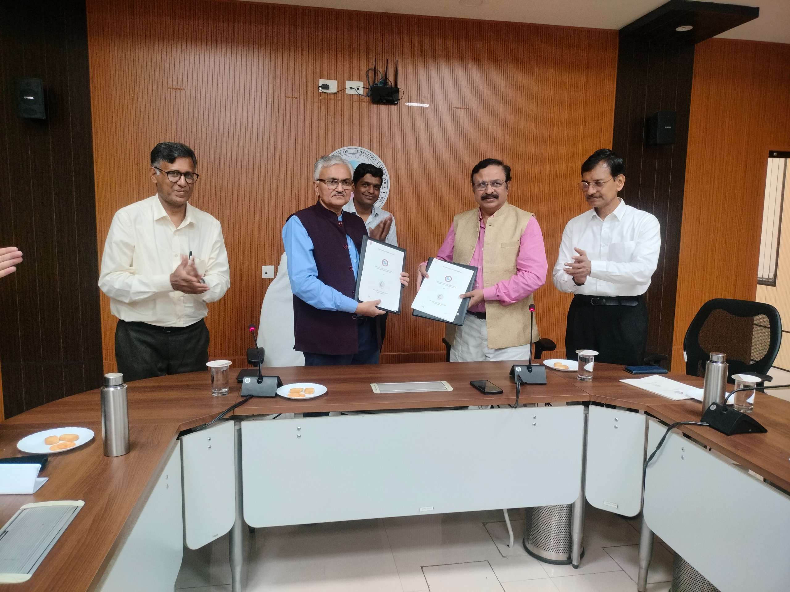 एनआईटी रायपुर और राष्ट्रीय तकनीकी शिक्षक प्रशिक्षण एवं अनुसंधान संस्थान भोपाल के बीच समझौता ज्ञापन पर हुआ हस्ताक्षर..
