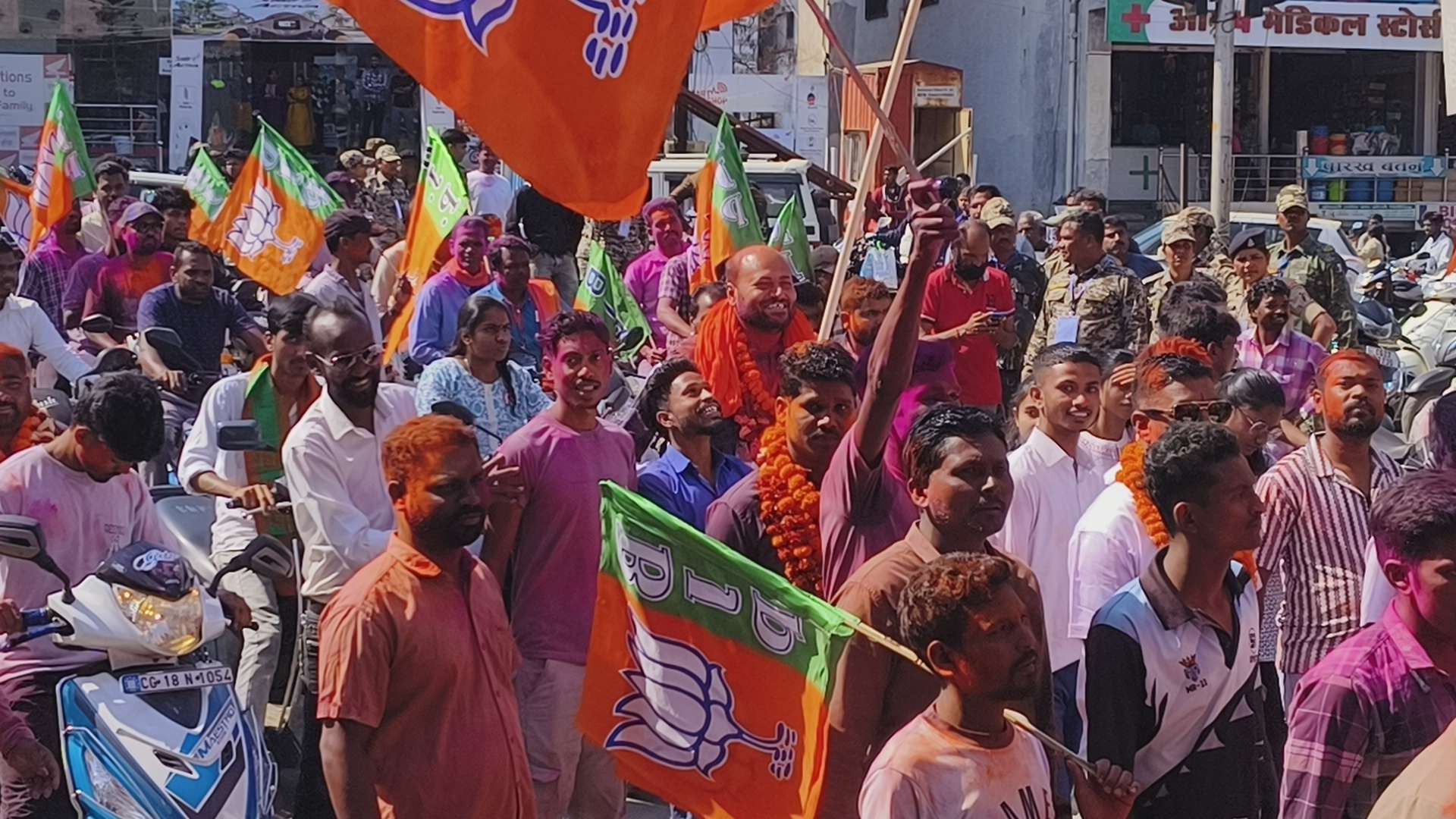 जिला पंचायत की 12 सीटों में प्रथम चरण के चुनाव में 4 सीटों में भाजपा...