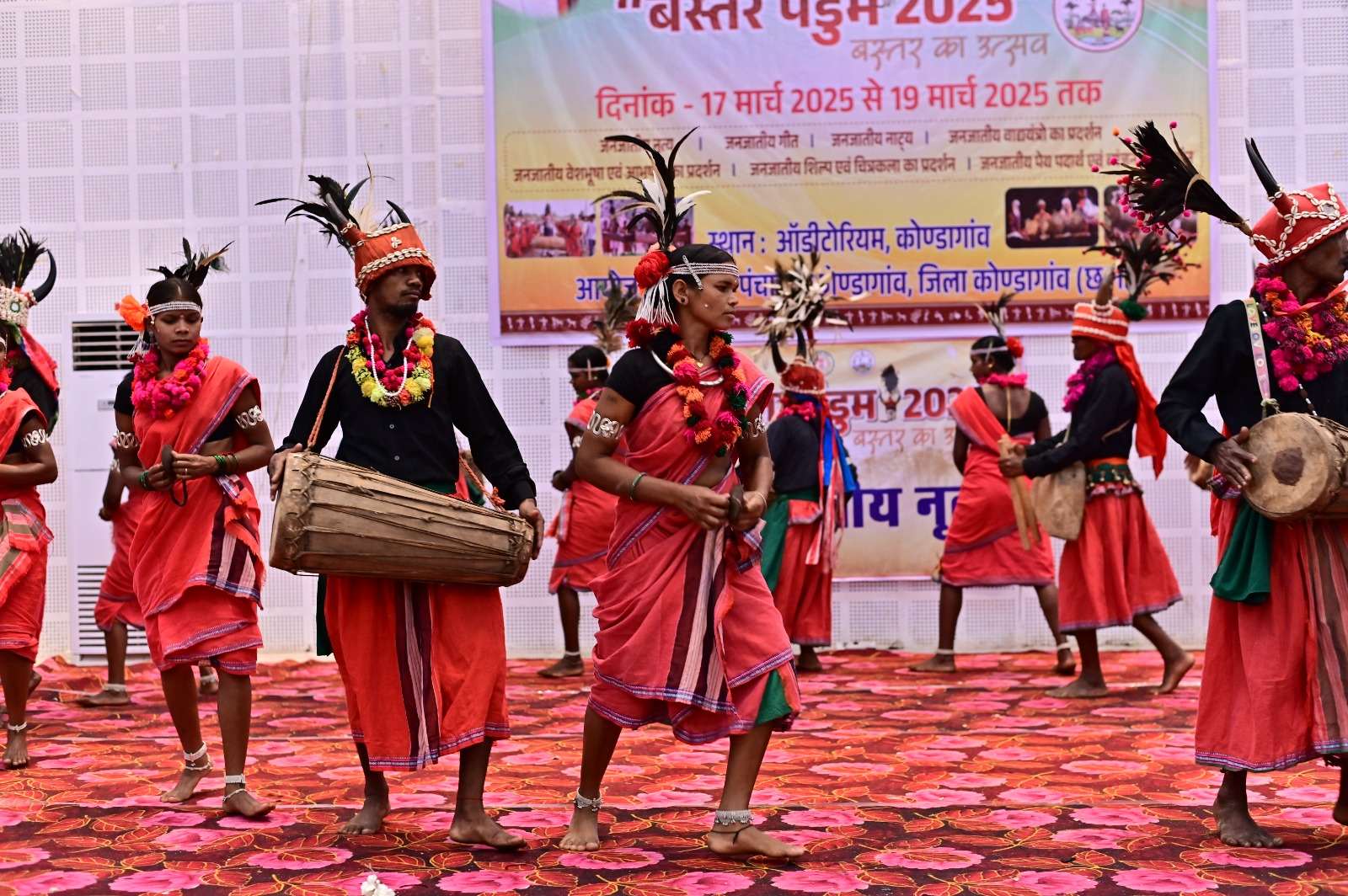 सोमवार को बस्तर पंडुम का हुआ आगाज...