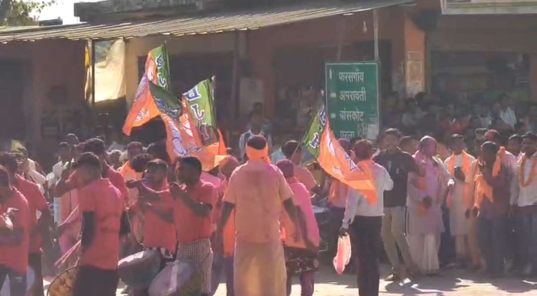 विकासखंड माकड़ी के जनपद अध्यक्ष और उपाध्यक्ष पद पर भाजपा का कब्जा...