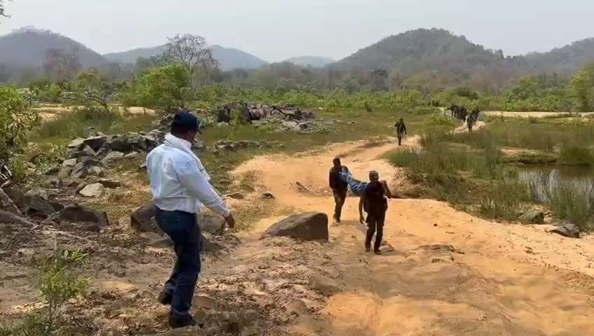 मुठभेड़ में 25 लाख की इनामी माओवादी रेणुका हुई ढेर, सुरक्षा बलों को मिली बड़ी सफलता...