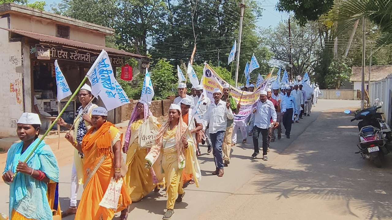 पंचायत सचिवों ने रैली निकाल प्रधानमंत्री के नाम सौंपा ज्ञापन, 20 अप्रैल को जंतर मंतर में देंगे धरना....
