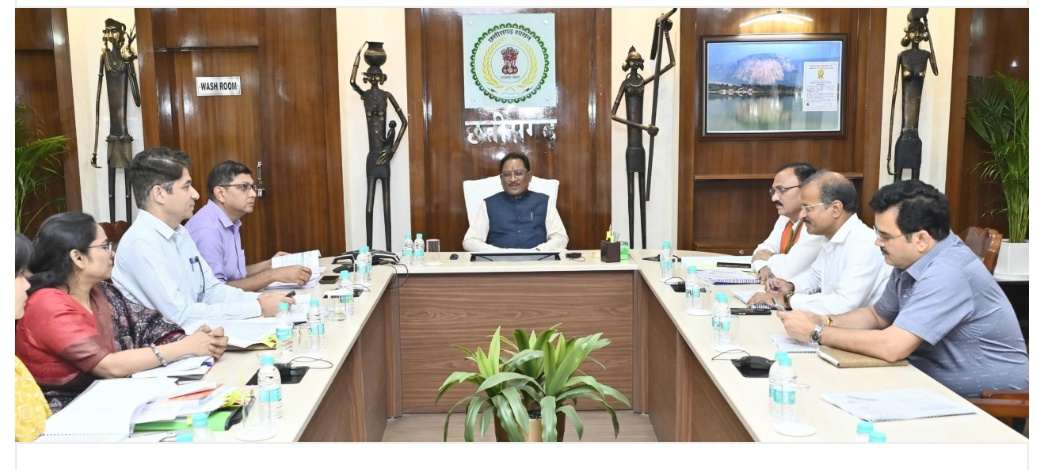 स्वास्थ्य सेवाओं का विस्तार प्राथमिकता, आमजन को मिले बेहतर सुविधा-मुख्यमंत्री विष्णुदेव साय...