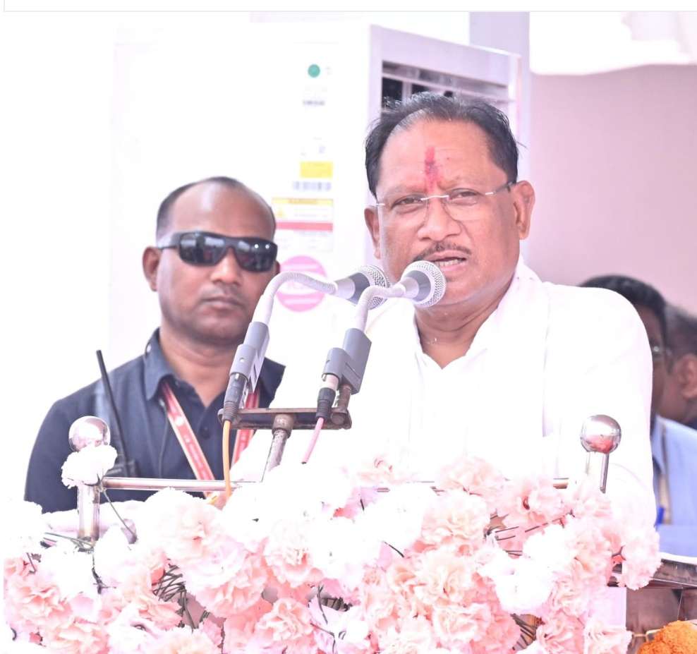 युक्तियुक्तकरण पर मचा घमासान: CM साय बोले- बच्चों के भविष्य से खिलवाड़ नहीं करने देंगे..