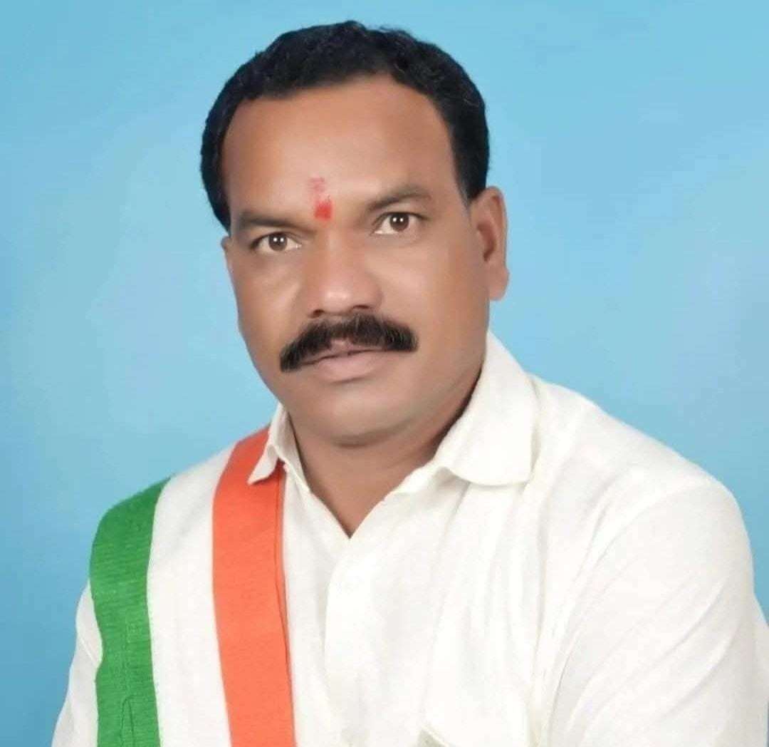 शासन प्रशासन रेत माफियाओं को दे रही सरकारी संरक्षण, देश के चौथे स्तम्भ पर रेत तस्करों द्वारा हमला निंदनीय,हो त्वरित कार्यवाही - झूमूकलाल दीवान