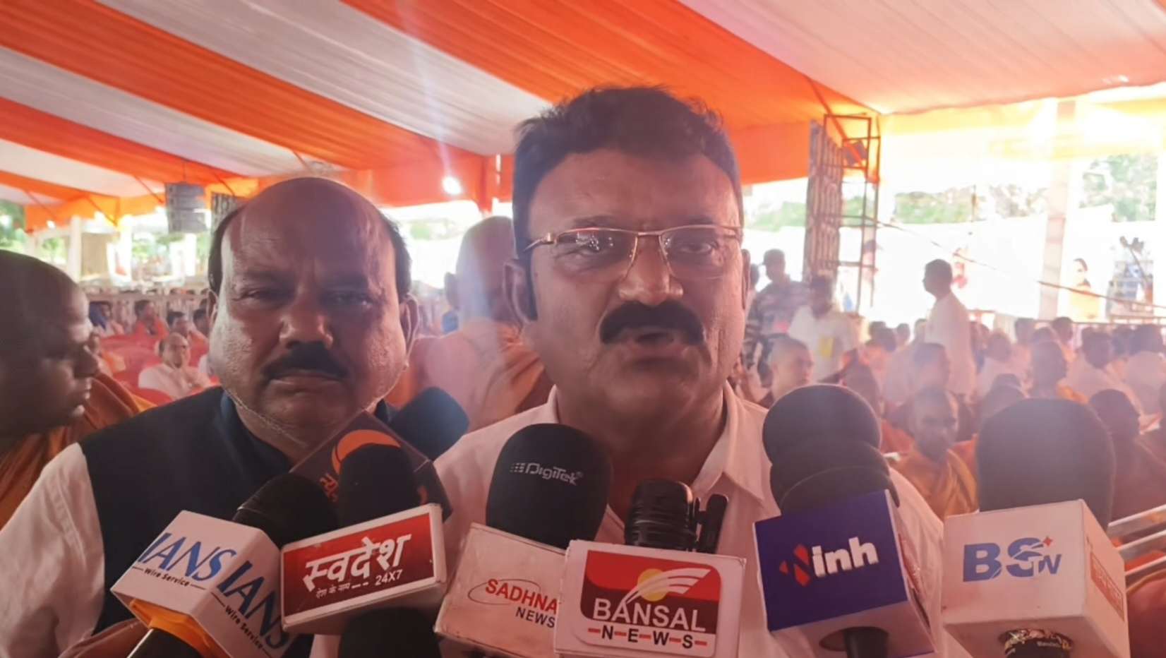 भोंगापाल: बौद्ध अनुयायियों की भावनाओं को पहुंचा ठेस-अनिल मेश्राम प्रदेश अध्यक्ष...
