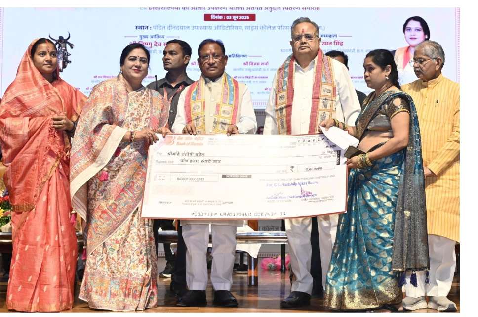 छत्तीसगढ़ में हस्तशिल्प विकास की अपार संभावना – मुख्यमंत्री  विष्णु देव साय