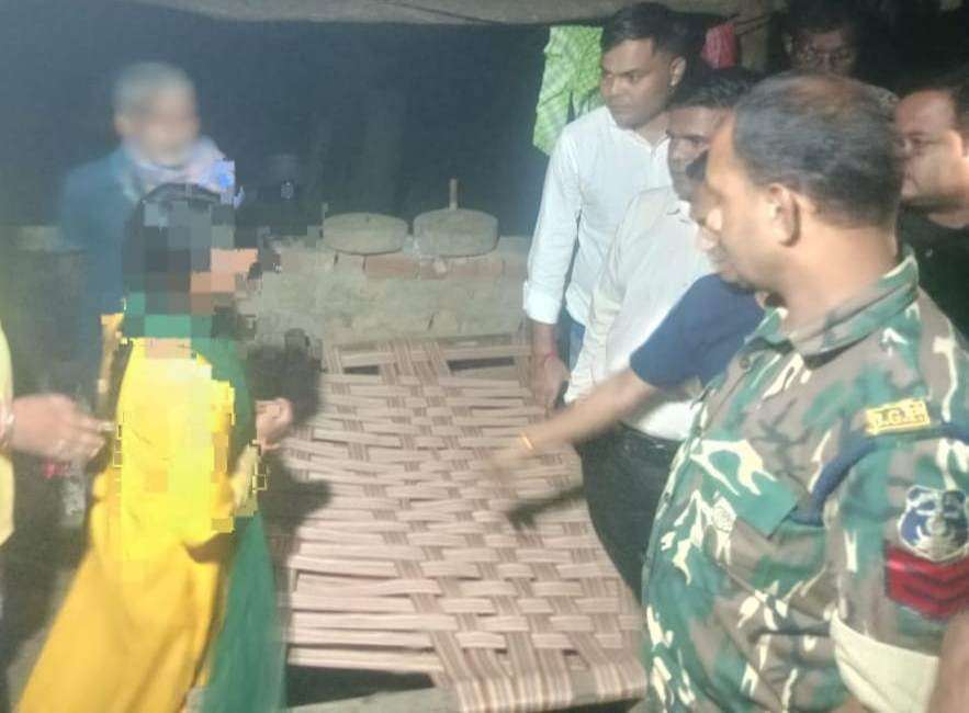 ग्राम पंचायत चिखलपुट्टी में बाल विवाह रोकने की कार्रवाई...