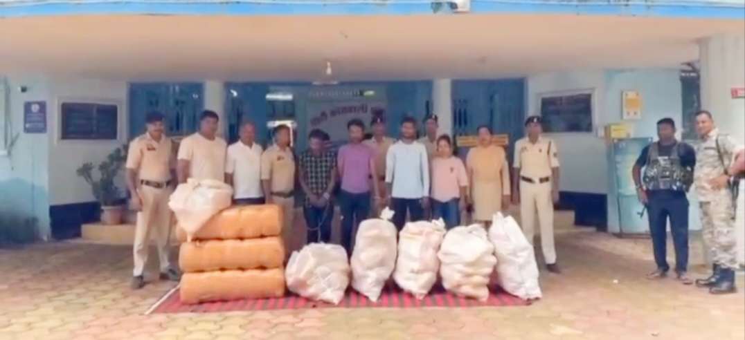 पुलिस की बड़ी सफलता, 1 क्विंटल 96 किलो गांजा के साथ 4 अंतरराज्यीय तस्कर गिरफ्तार