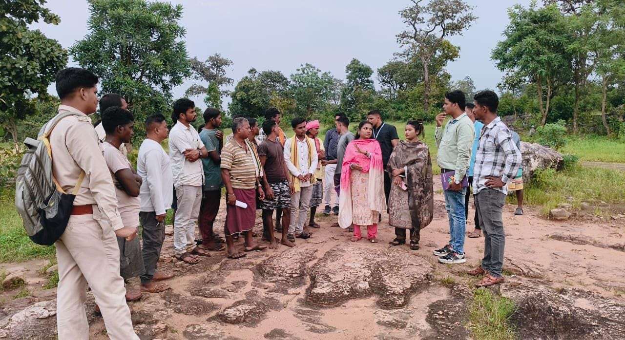 जिला पंचायत अध्यक्ष ने ग्राम पंचायत कुएंमारी का किया निरीक्षण