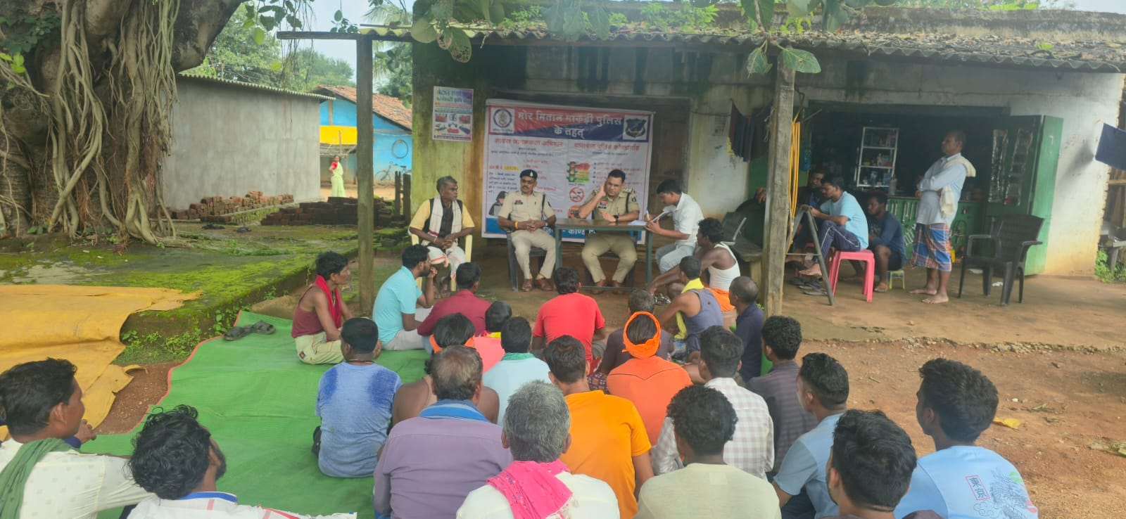 माकड़ी पुलिस ने चलाया सायबर जागरूकता अभियान