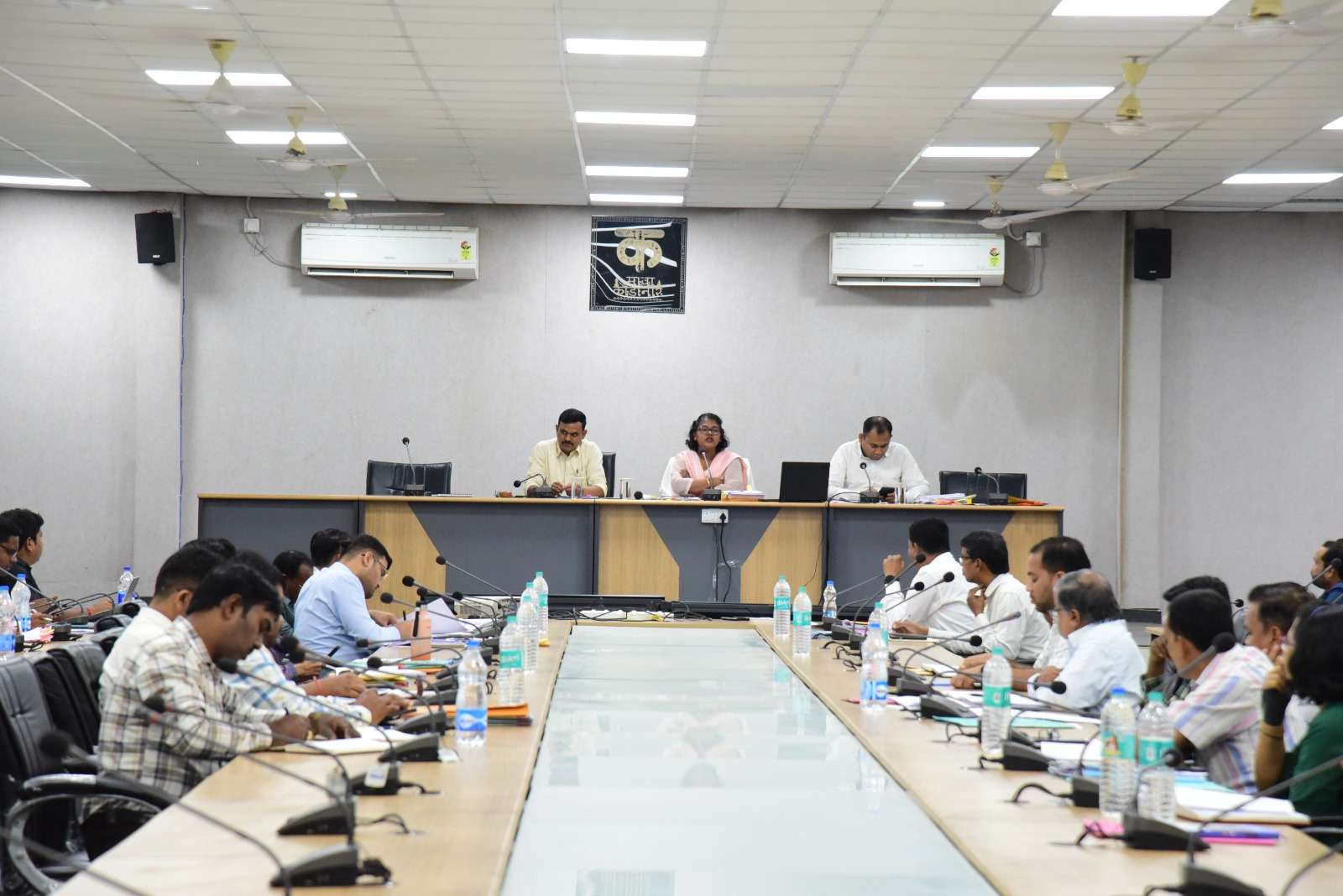 धान खरीदी हेतु किसानों के पंजीयन शीघ्र पूर्ण करने के निर्देश..