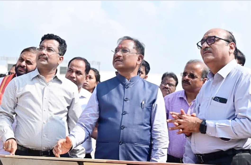 प्रधानमंत्री नरेंद्र मोदी का प्रवास प्रदेश के लिए गौरव का अवसर, प्रत्येक व्यवस्था हो गरिमामय और त्रुटिरहित - मुख्यमंत्री विष्णु देव साय