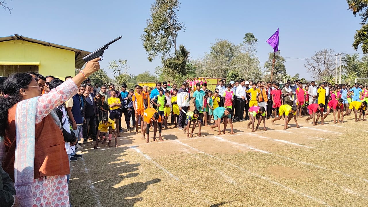 विधायक लता उसेण्डी ने शालेय बाल क्रीड़ा प्रतियोगिता का किया शुभारंभ..