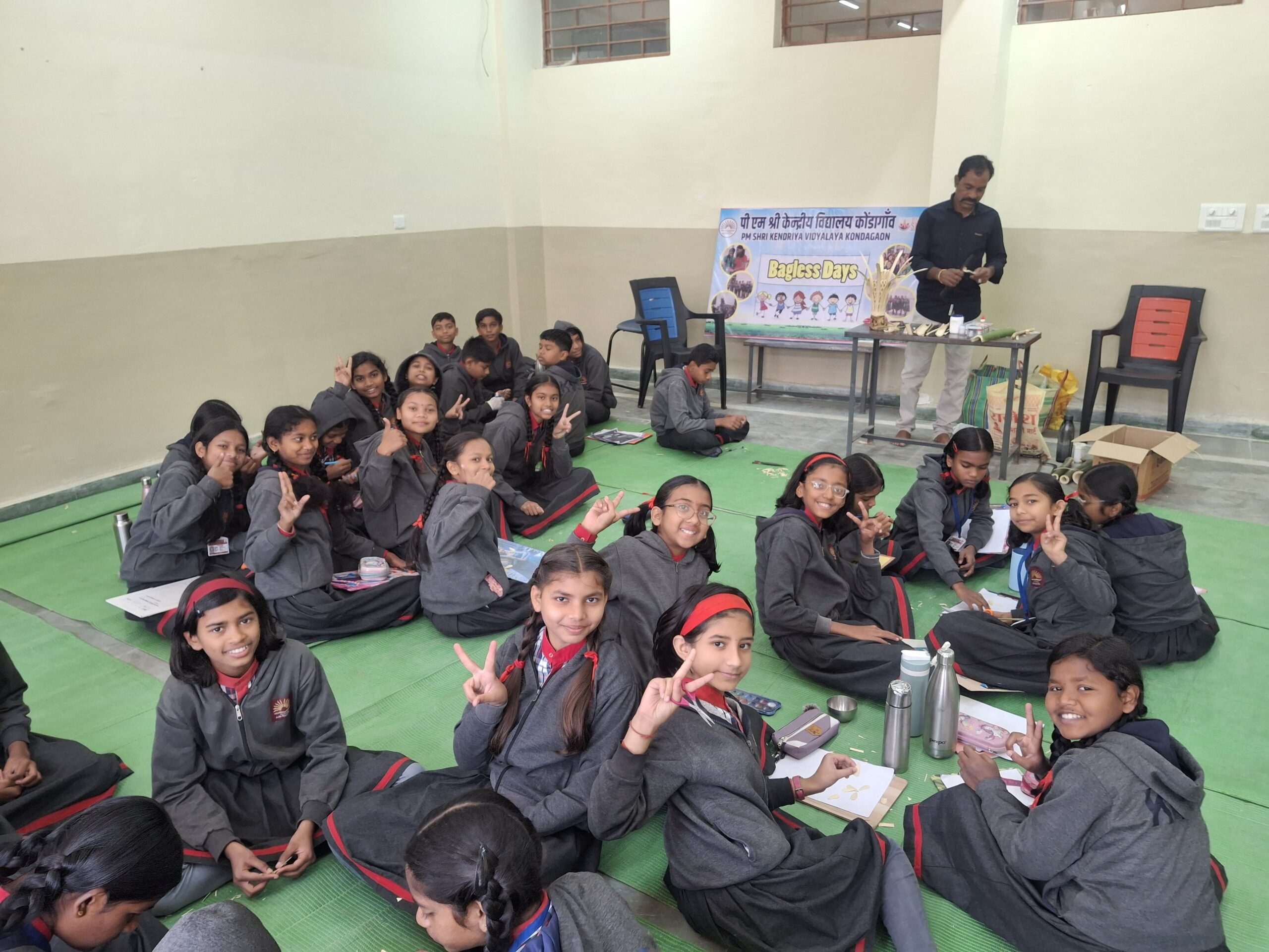 पीएम श्री योजना: बैगलेस डे पर 21वीं सदी कौशल कार्यशालाओं का आयोजन